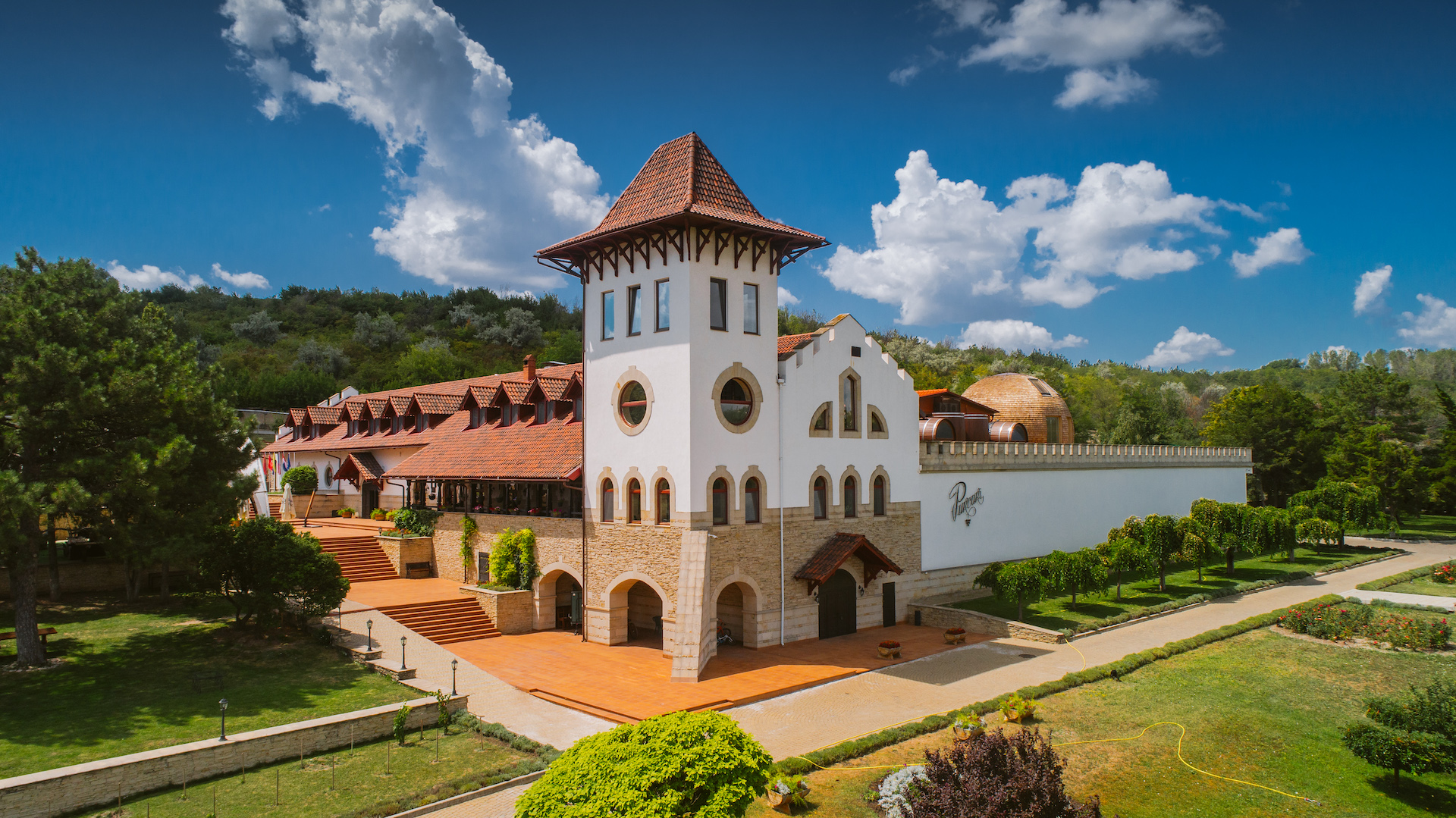 Moldova wine holidays, Purcari Winery